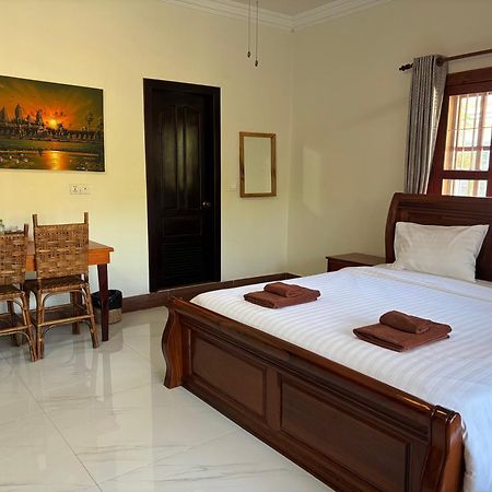 Lily Pad Boutique Hotel Siem Reap Buitenkant foto