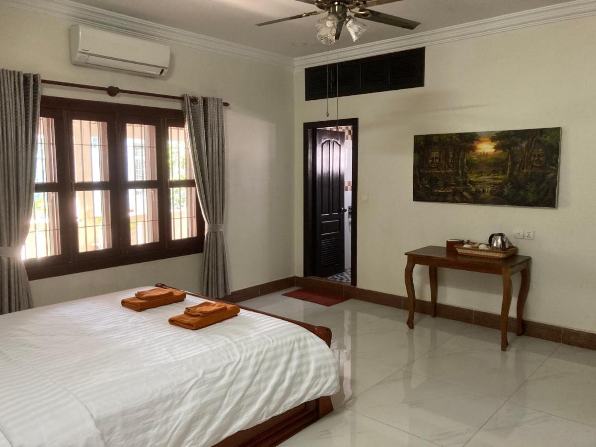 Lily Pad Boutique Hotel Siem Reap Buitenkant foto